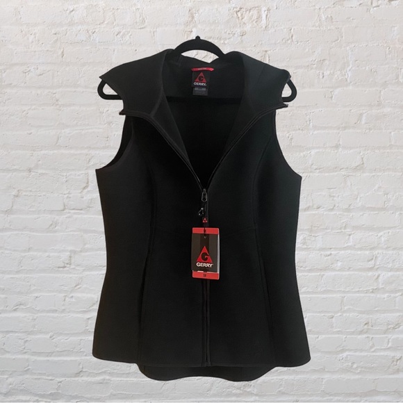 85. GERRY OUTDOOR APPAREL - Black Hooded Vest - Ladies size Medium - Picture 2 of 9